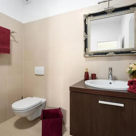 Bincila Labinci 別荘