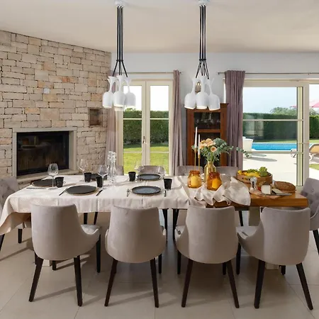 Holiday home Bincila Labinci *