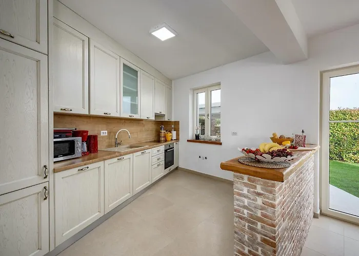 Ferienhaus Bincila Labinci *